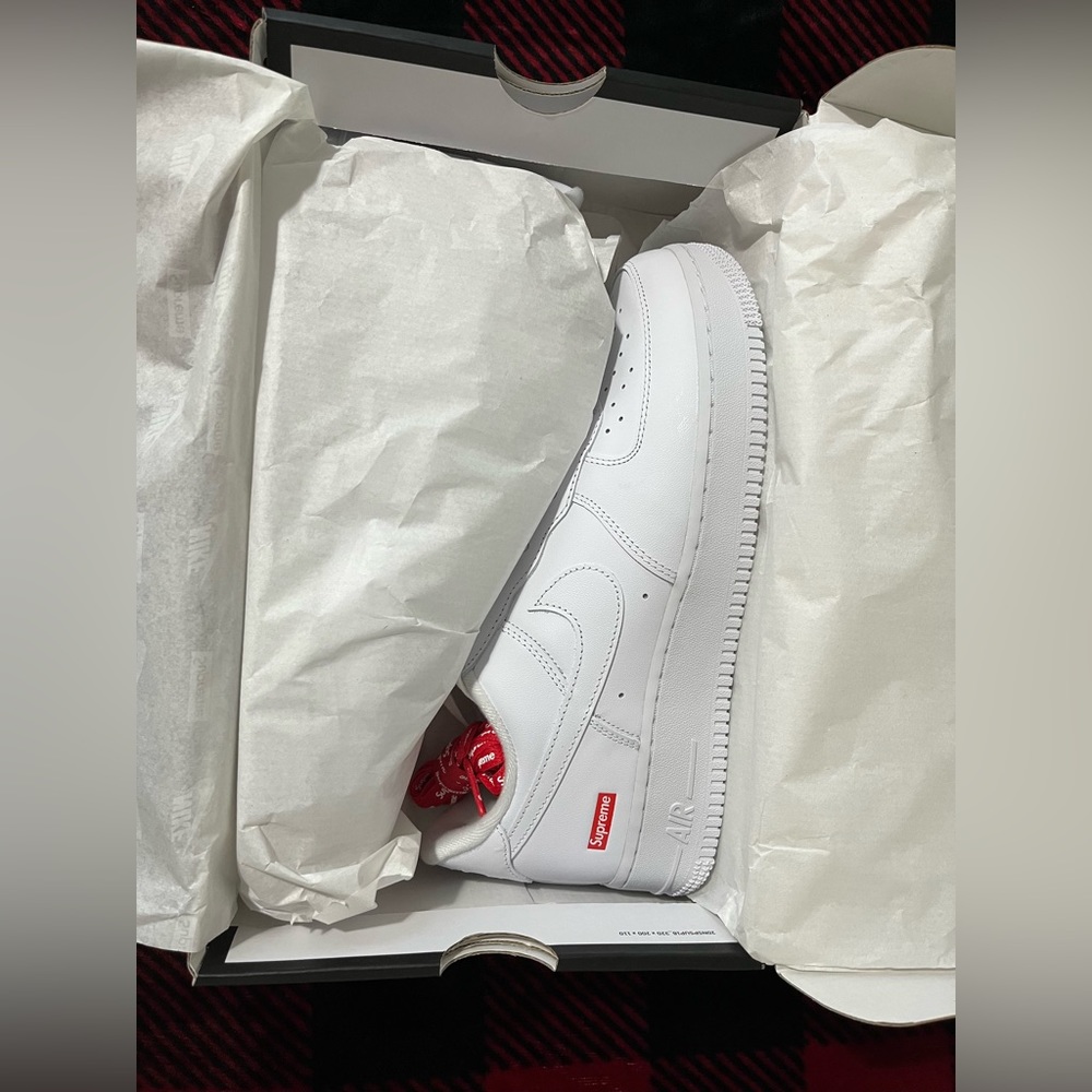 Air Force 1 Supreme